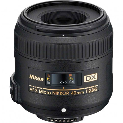 Nikon AF-S DX Micro Nikkor 40mm f/2.8 G